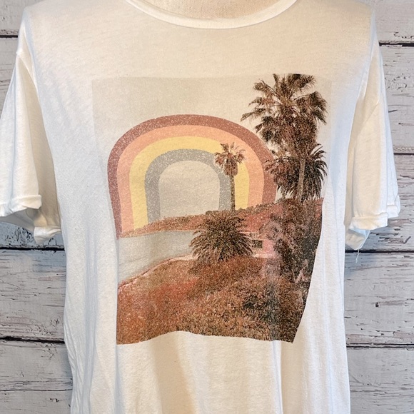 WILDFOX Rainbow Coast Keke T-Shirt-Large - Picture 3 of 5